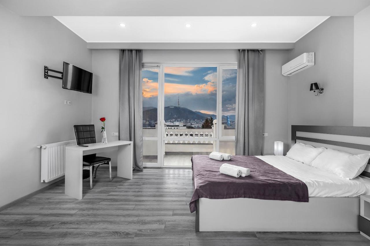 White House Hotell Tbilisi Eksteriør bilde
