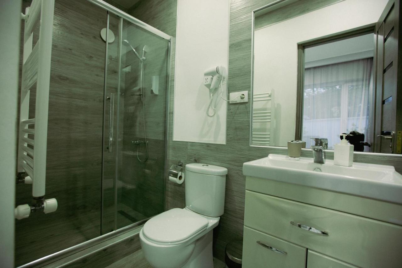 White House Hotell Tbilisi Eksteriør bilde