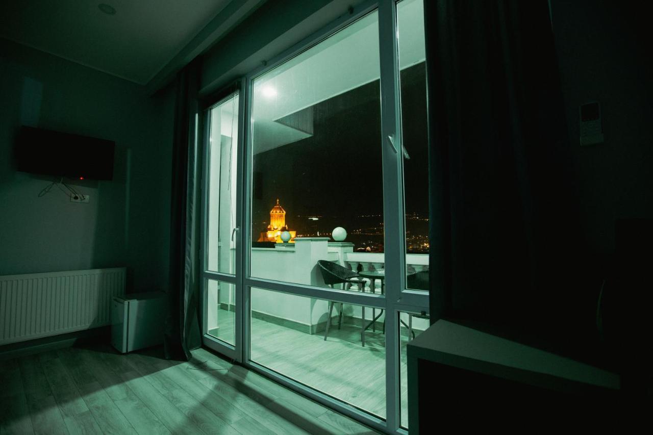 White House Hotell Tbilisi Eksteriør bilde